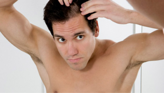 tóc rụng nhiều gây mất tự tin trong cuộc sống