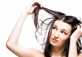 6 cách trị tóc dầu bết dính an toàn và hiệu quả ngay tại nhà