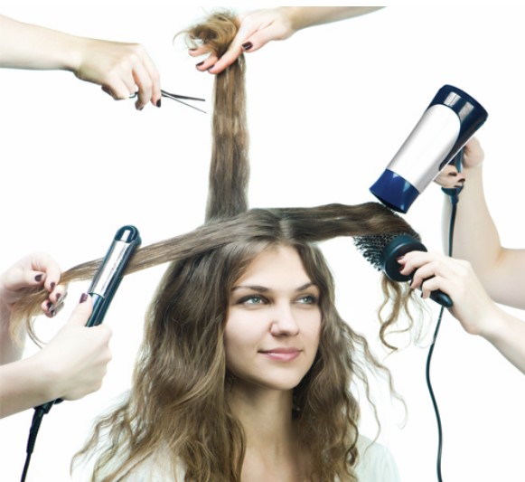 Hóa chất làm tóc khiến tóc dễ gãy rụng
